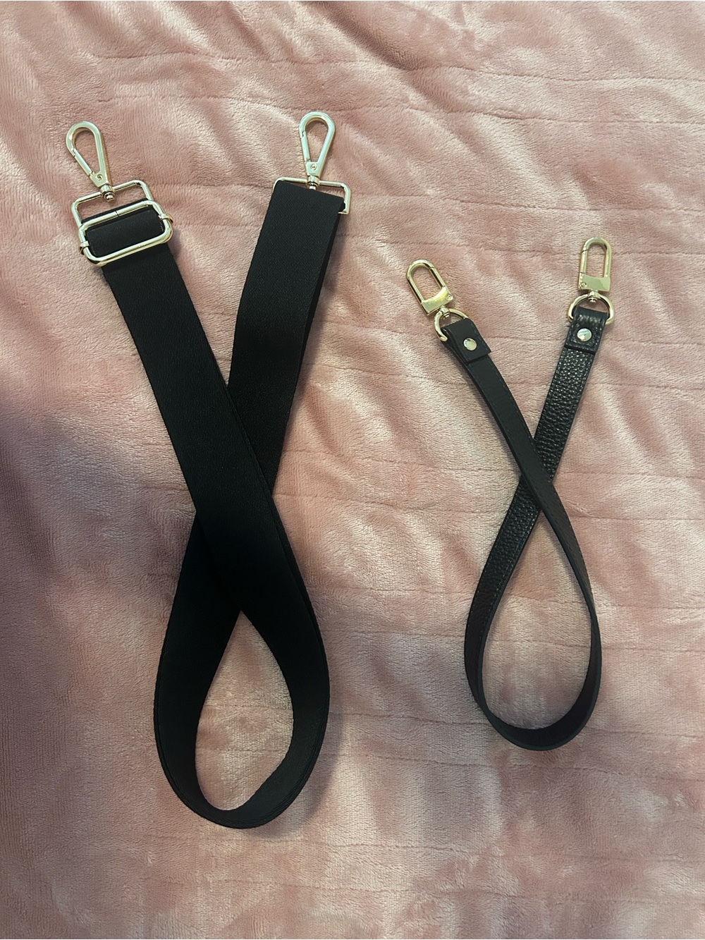 Crossbody & Shoulder Strap: Black/ Gold Hardware